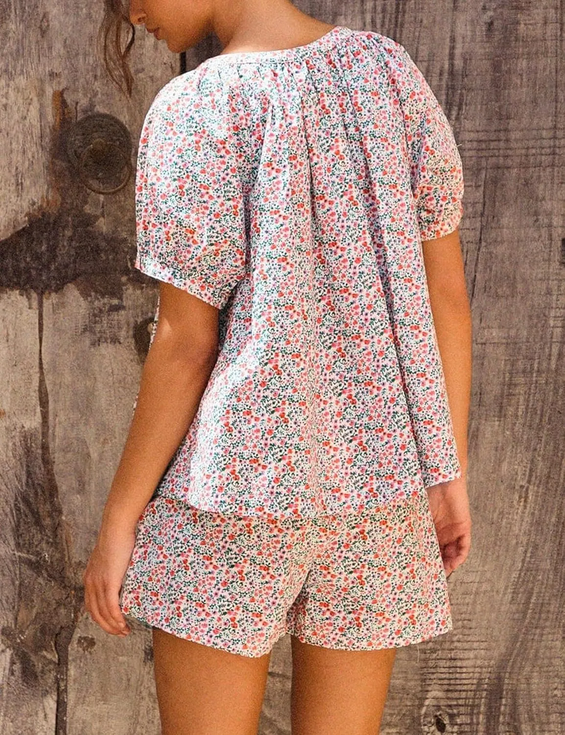 Flygo Women’s Floral Pajamas Sets 2 Piece Lounge Set Button Down Tops and Soft Shorts Sleepwear with Pockets