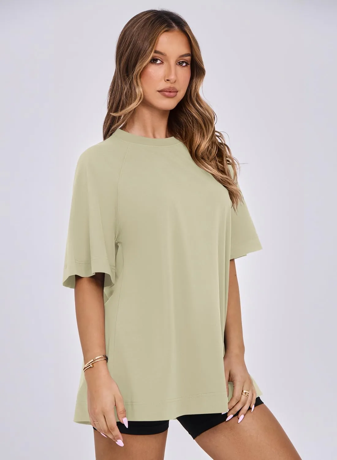MIHOLL Womens Oversized T Shirts Short Sleeve Crewneck Summer Tops Casual Loose Basic Tees