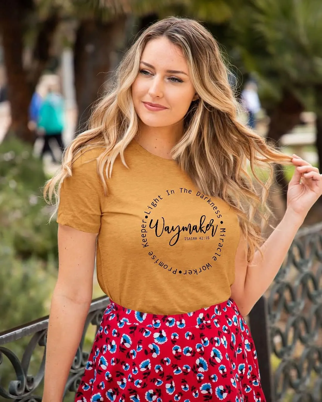 SLEITY Women Waymaker Light in The Darkness Christian Top Oversize Graphic Tee Shirt