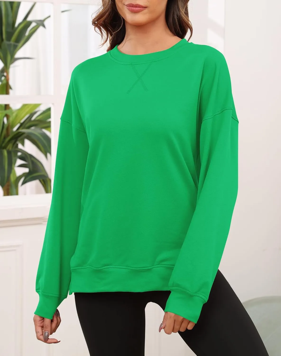 Smile Fish Women's Crewneck Sweatshirt Long Sleeve Side Split Tunic Tops Relaxed Fit Fall Shirts
