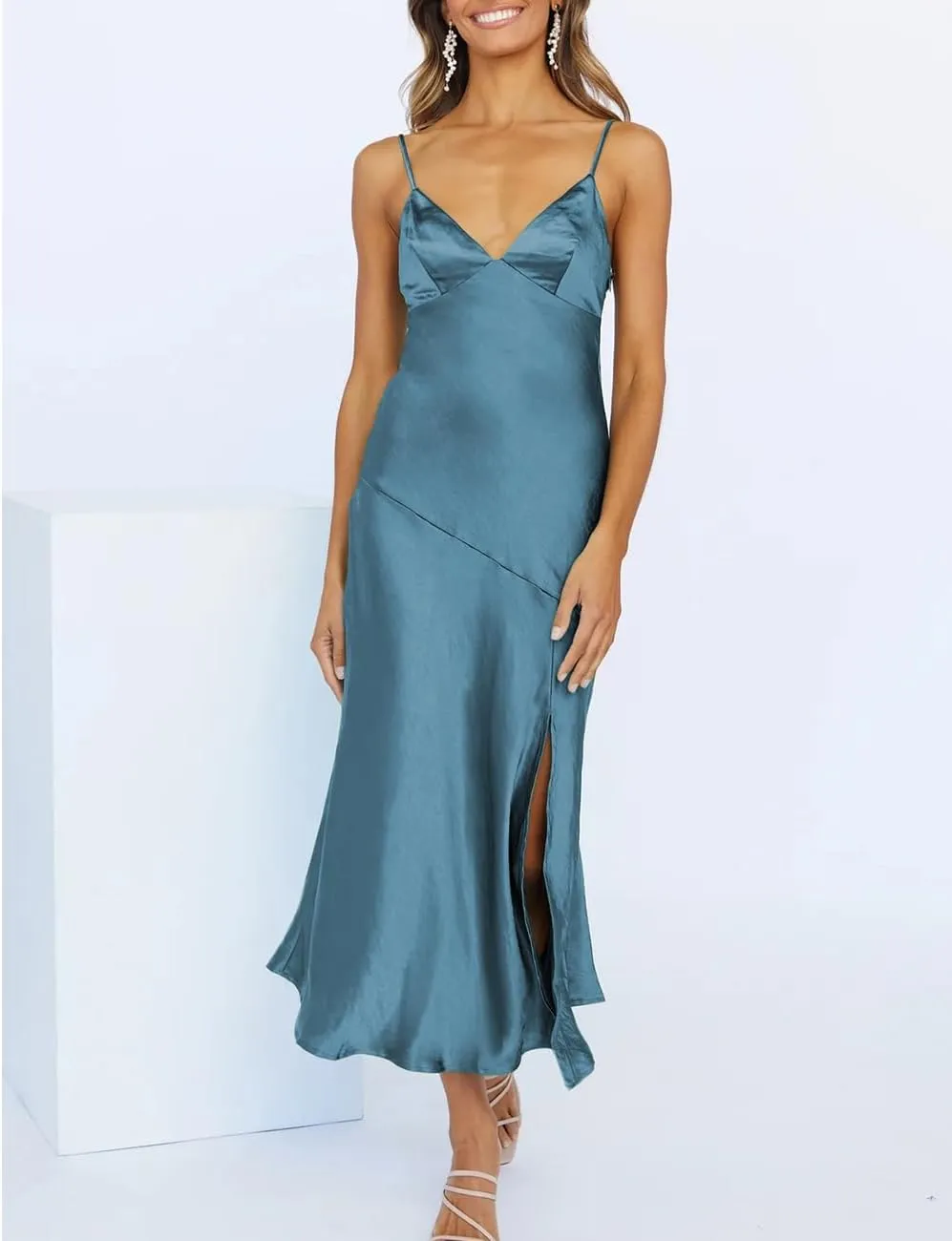 Summer Satin V Neck Silp Midi Dress for Women Wedding Guest 2025 Sexy Spaghetti Strap Backless Long Dresses with Slit